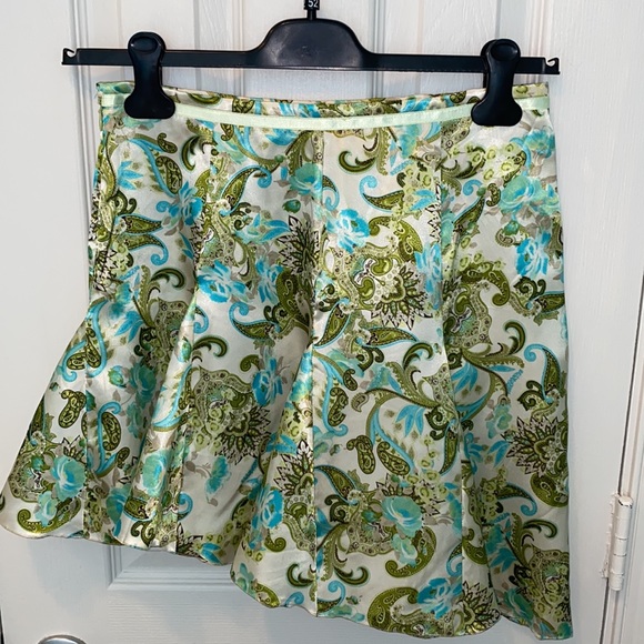 La Petite Francaise Asymmetrical Skirt - Picture 6 of 12